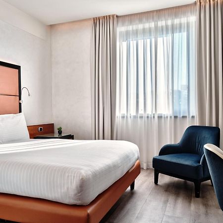 Crowne Plaza Milan - Malpensa Airport By Ihg Hotel Case Nuove  Buitenkant foto