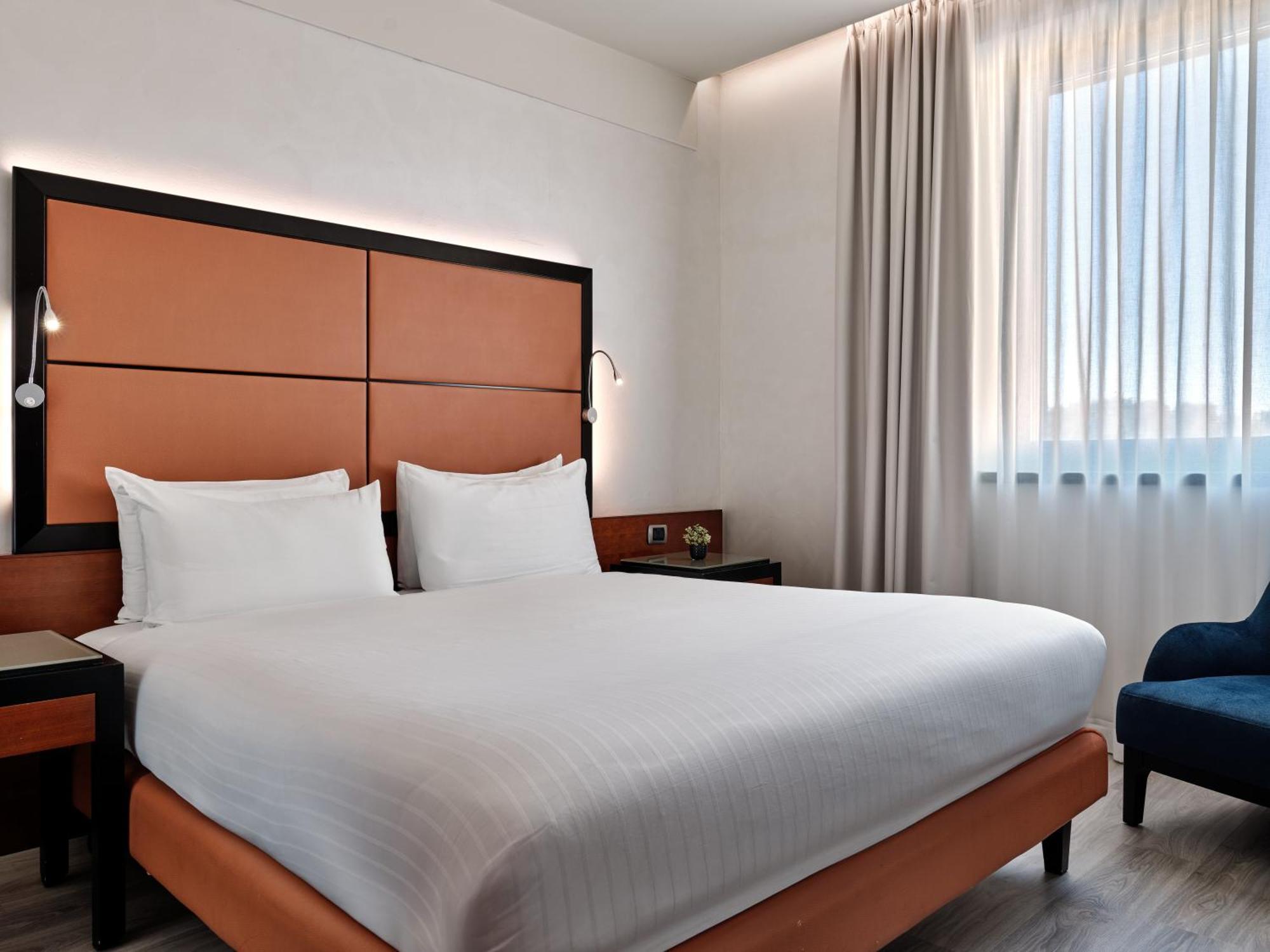 Crowne Plaza Milan - Malpensa Airport By Ihg Hotel Case Nuove  Buitenkant foto