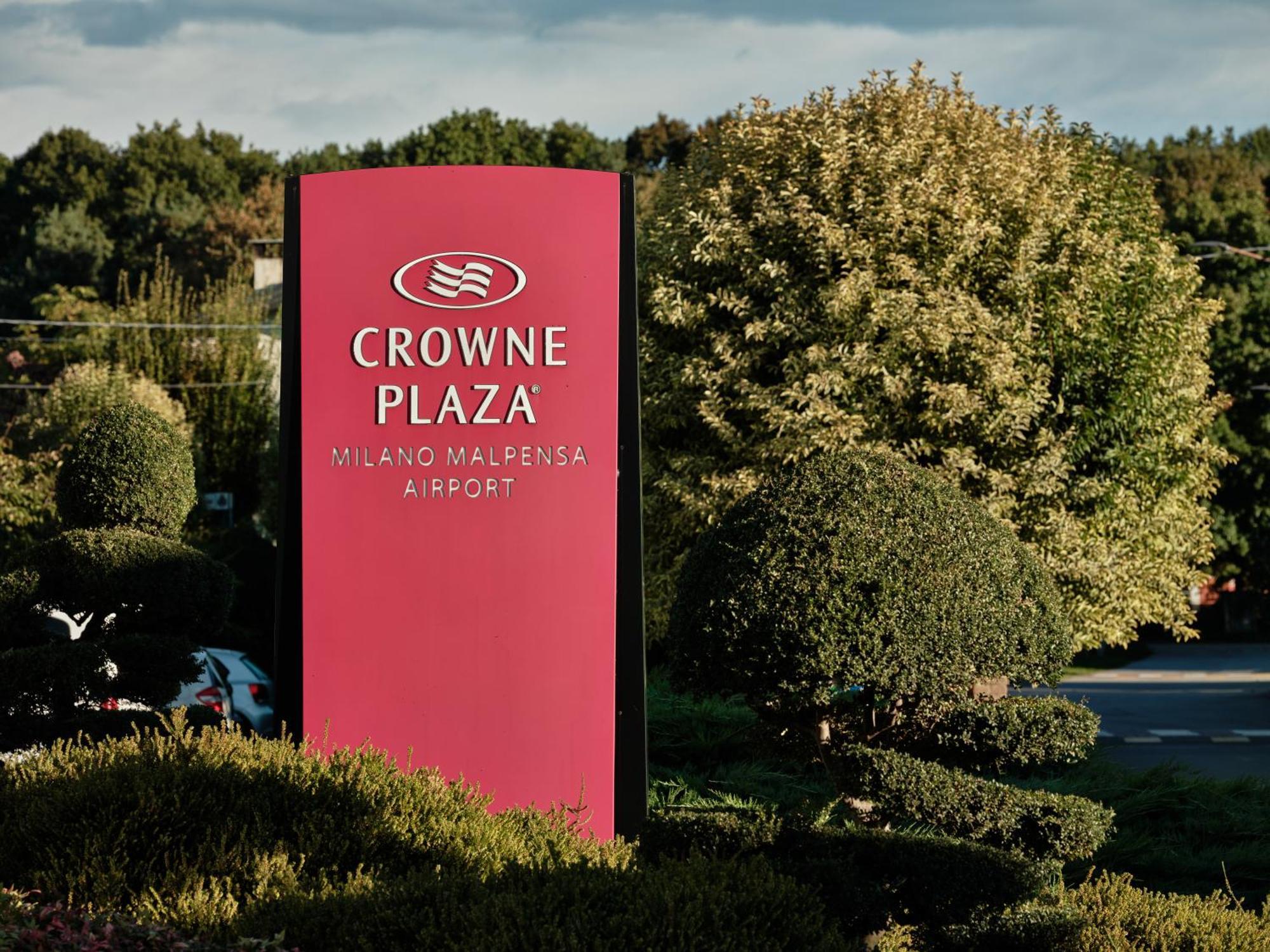Crowne Plaza Milan - Malpensa Airport By Ihg Hotel Case Nuove  Buitenkant foto