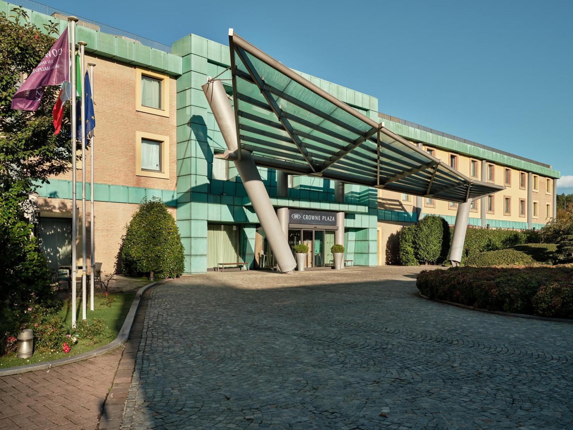 Crowne Plaza Milan - Malpensa Airport By Ihg Hotel Case Nuove  Buitenkant foto