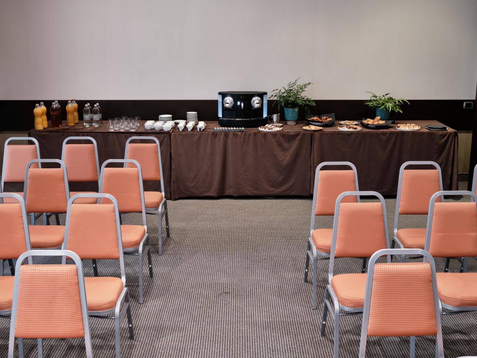 Crowne Plaza Milan - Malpensa Airport By Ihg Hotel Case Nuove  Buitenkant foto